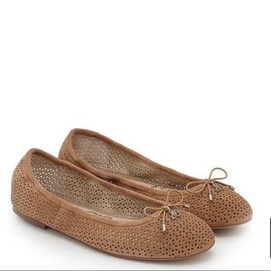 Like New Sam Edelman Felicia perforated flats